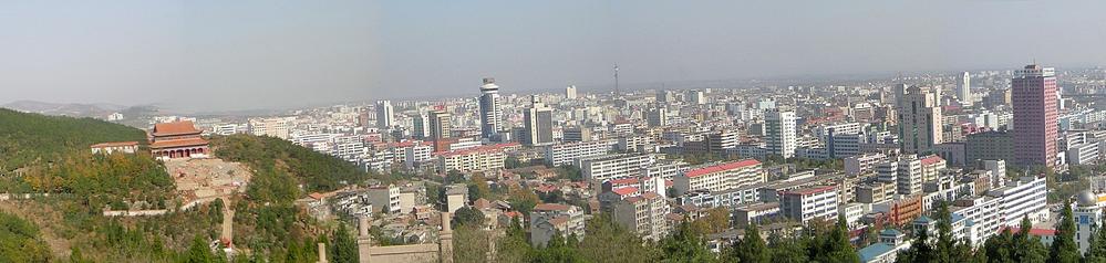 A picture containing sky, outdoor, ruin, several

Description automatically generated
