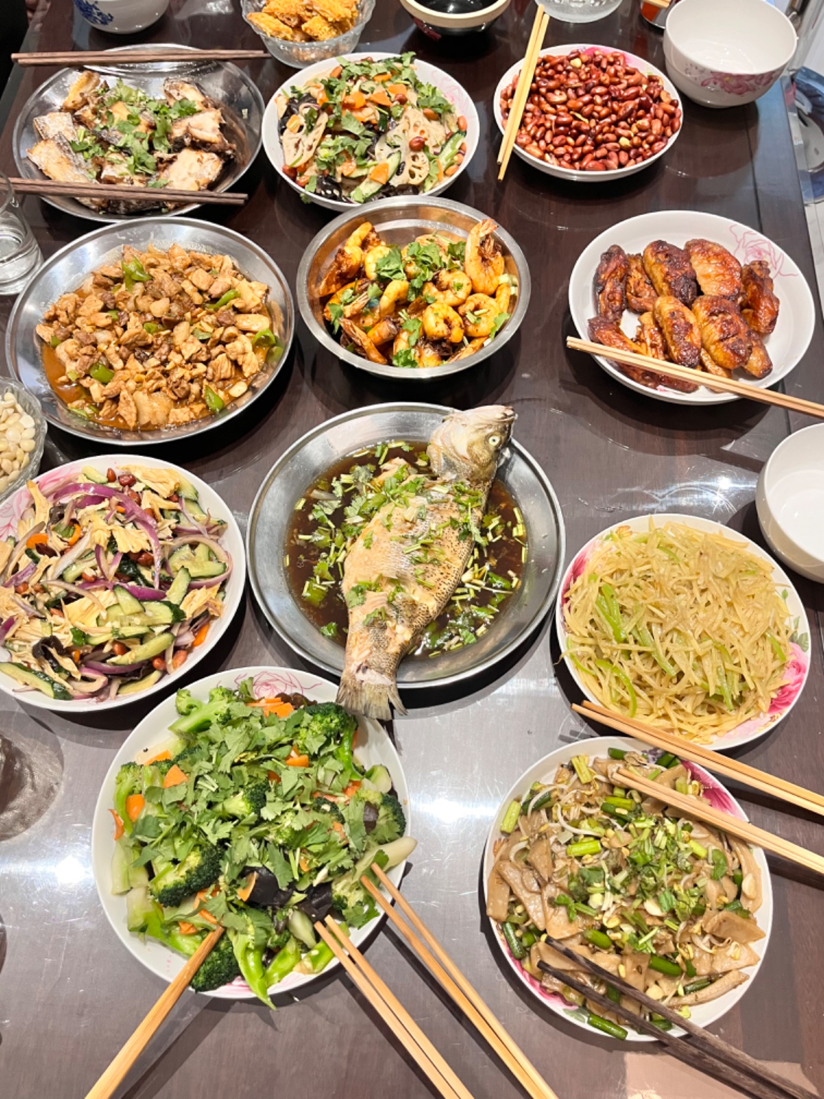 A table full of food

Description automatically generated with medium confidence